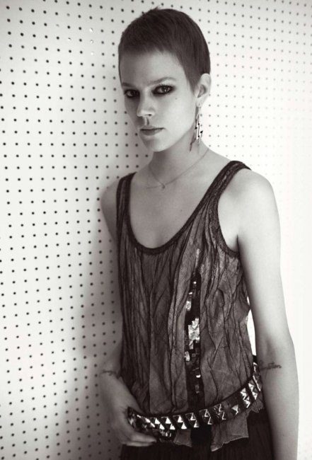 Фрейя Беха Эриксен в Vogue Paris