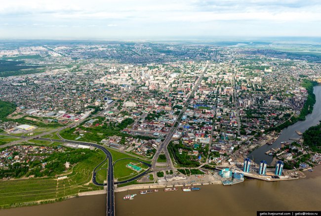 Барнаулу — 285!