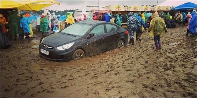 Нашествие 2017: по уши в грязи