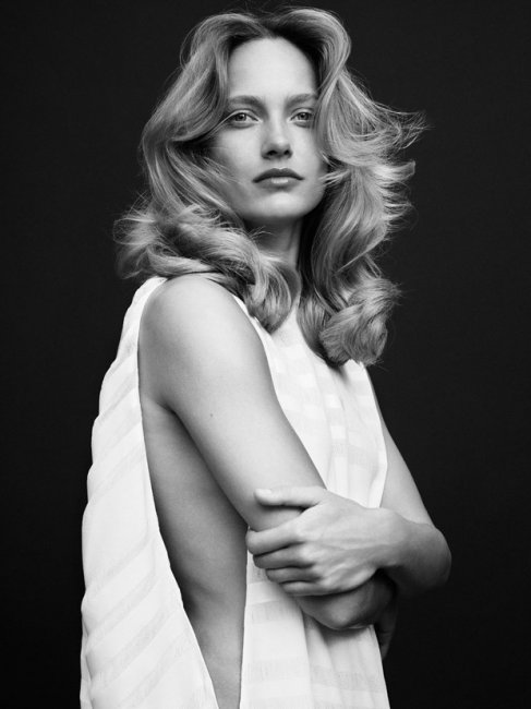 Кармен Педару в Muse Magazine