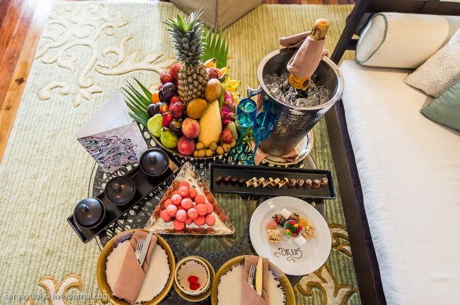 Самый роскошный отель на Мальдивах Jumeirah Vittaveli